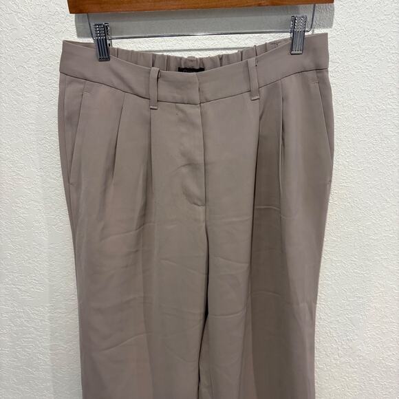 Quince Stretch Crepe Pleated Wide Leg Pants Beige Women's 8 Pockets High Rise - Picture 4 of 9